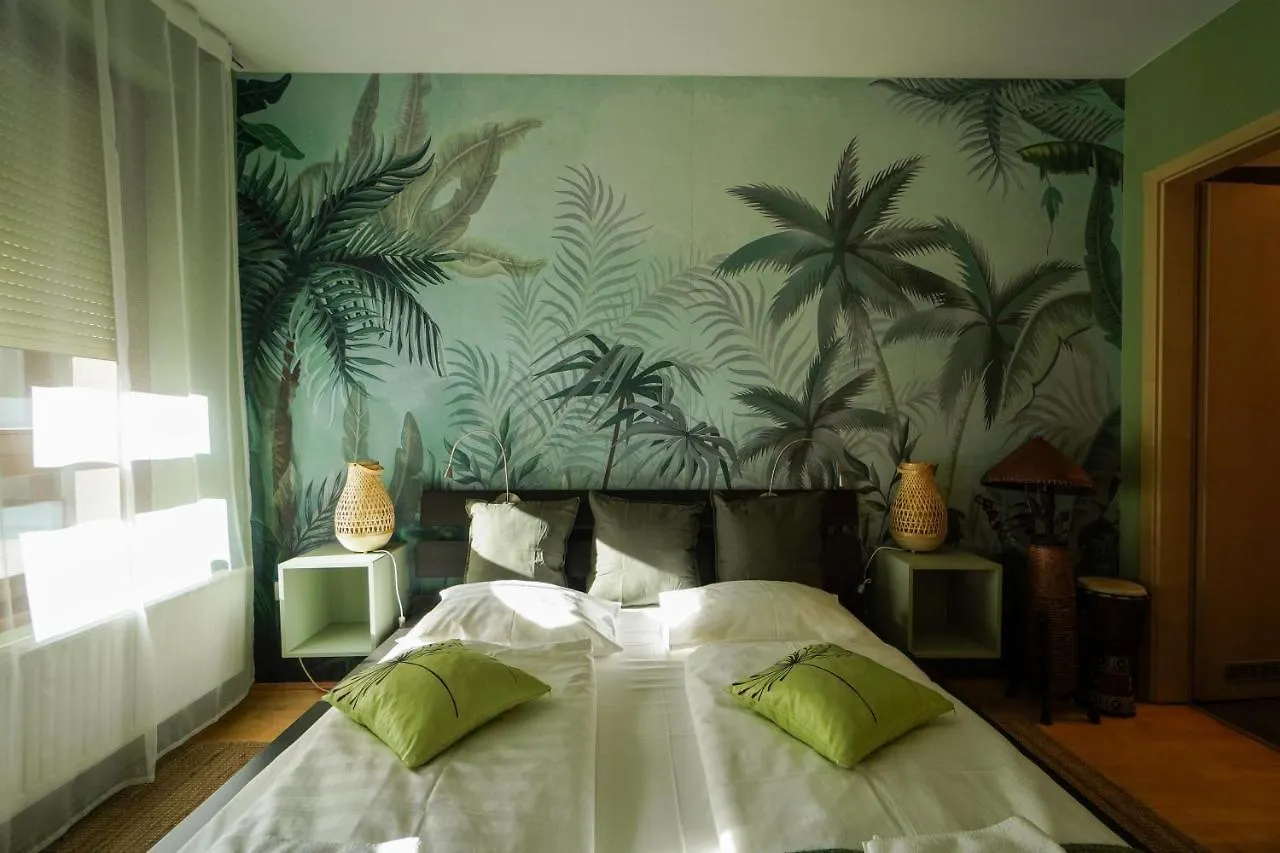 Gozsdu Downtown Apartment Budapest