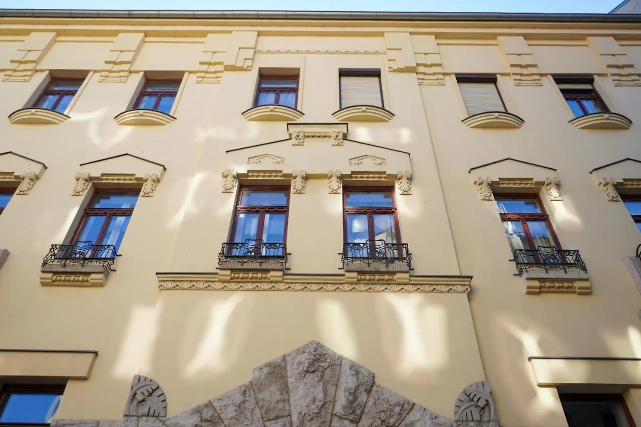 Gozsdu Downtown Apartment Budapest Hungary
