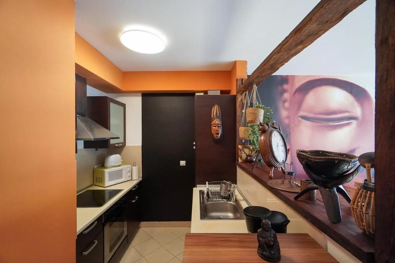 Gozsdu Downtown Apartment Budapest